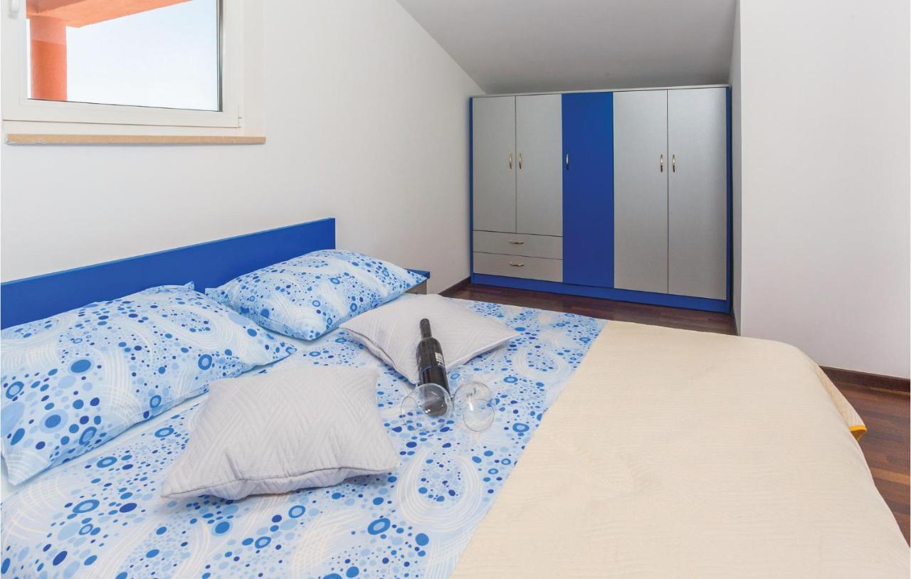 Amazing Apartment In Makarska With Wifi Esterno foto